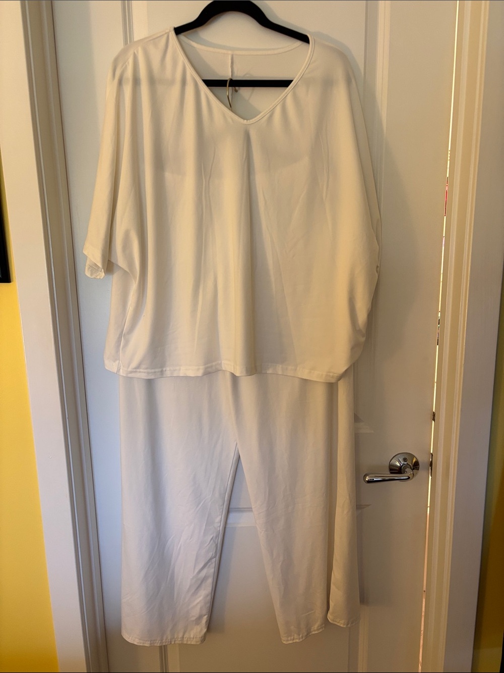 Pant set for summer. White and light easy style. Oversized